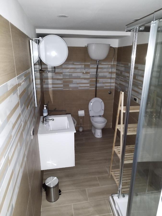 Apartament Il Rifugio Del Conte Neapol Zewnętrze zdjęcie